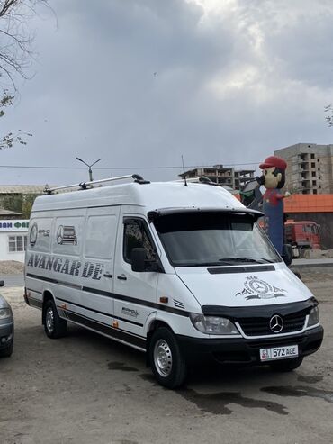 домкрат w210: Легкий грузовик, Mercedes-Benz, Новый