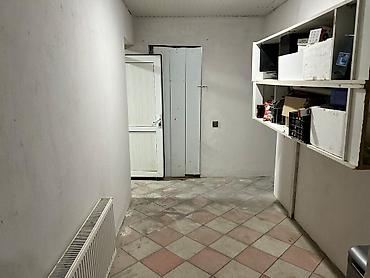 Həyət evləri və villaların satışı: Xırdalanda 2 mərtəbəli həyət evi - Plan: Aşağıda geniş giriş/qaraj — 9