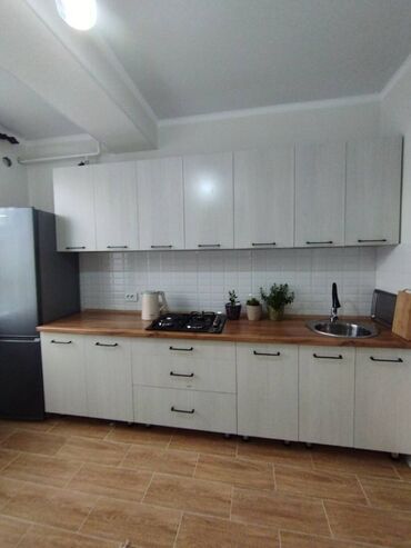 продаю 1 ком кв мкр тунгуч: 1 комната, 42 м², Элитка, 1 этаж, Евроремонт