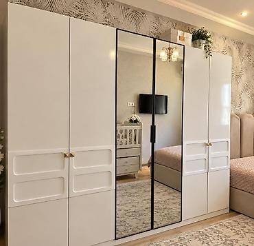 Dolab tezedir .380₼ satilir .Bahali mebel destinin dolabidir .Unvan lalafo.az -da Dolab tezedir .380₼ satilir .Bahali mebel destinin dolabidir .Unvan