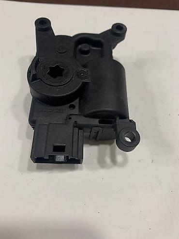ponuda za prevoz robe: MOTOR KLAPNE GREJANJA ZA VOLKSWAGEN GOLF 7 - 5Q0907511A | Motor — 1