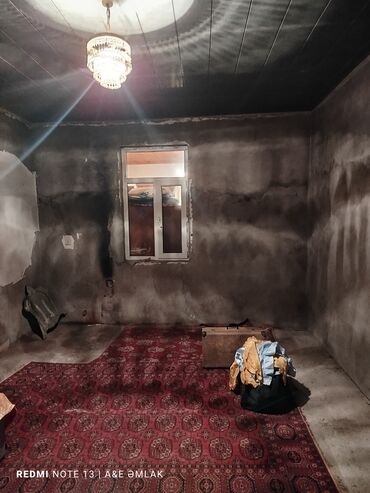 Həyət evləri və villaların satışı: 3 otaqlı, 70 kv. m, Kredit yoxdur, Orta təmir — 18
