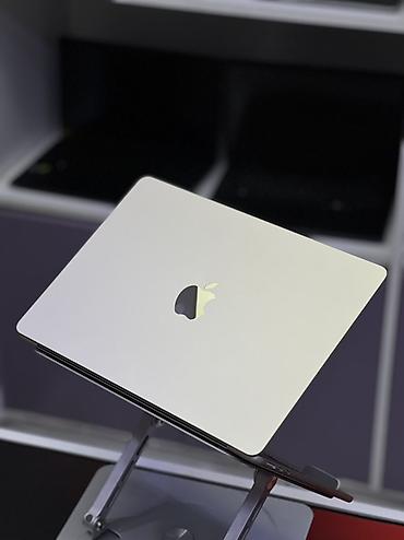 Apple MacBook: İşlənmiş Apple MacBook, 13.3 ", Apple M2, 256 GB, Ünvandan götürmə, Ödənişli çatdırılma, Rayonlara çatdırılma — 5