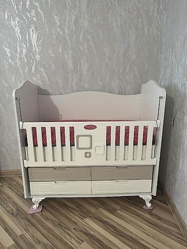 oyun maşını: Oğlan və qız üçün, İşlənmiş, Çarpayı, Matras ilə — 2