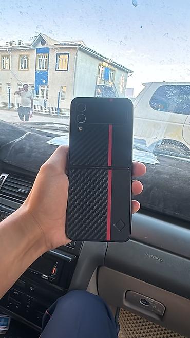 note 13 pro plus: Samsung Z Flip, Б/у, 512 ГБ, цвет - Золотой — 3