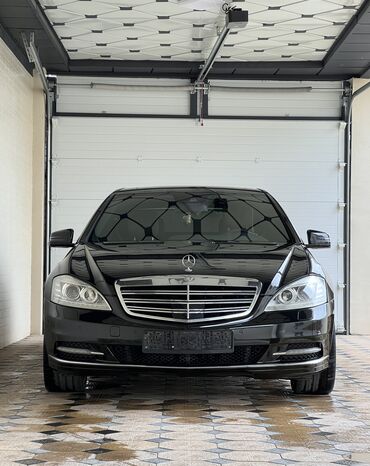 футболка 3 года: Mercedes-Benz S-Class: 2010 г., 3.5 л, Автомат, Бензин, Седан