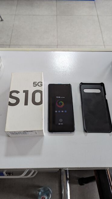 телефон s10: Samsung Galaxy S10 5G, Б/у, 256 ГБ, цвет - Черный, 1 SIM