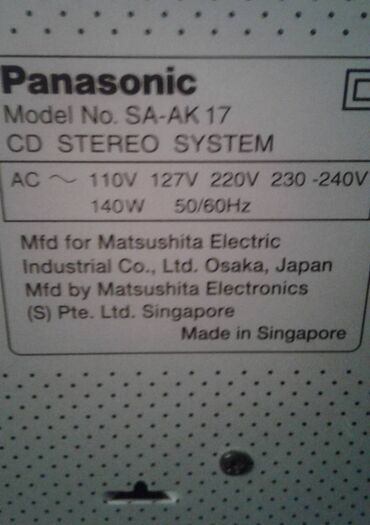 Musiqi mərkəzləri: "Panasonic" musiqi mərkəzi satılır. 5 CD changer, iki kaset yeri, FM — 6