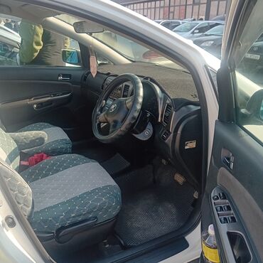 Toyota: Toyota WISH: 2003 г., 1.8 л, Автомат, Бензин, Универсал — 11