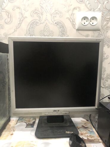 бэушный компьютер: Монитор, Acer, Колдонулган, LCD, 17" - 18"