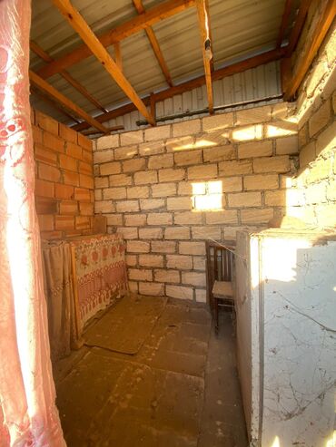 Həyət evləri və villaların satışı: 3 otaqlı, 1558825858 kv. m, Kredit yoxdur, Təmirsiz — 3