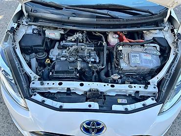 aqua disk: Toyota Aqua Hybrid hatchbek - Yanacaq sistemi: Hibrid (benzin + — 6