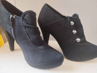 esprit obuca beograd: Ankle boots, Graceland, 39