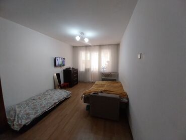 квартира рынок аламедин: 1 бөлмө, 38 кв. м, 104-серия, 2 кабат, Косметикалык ремонт