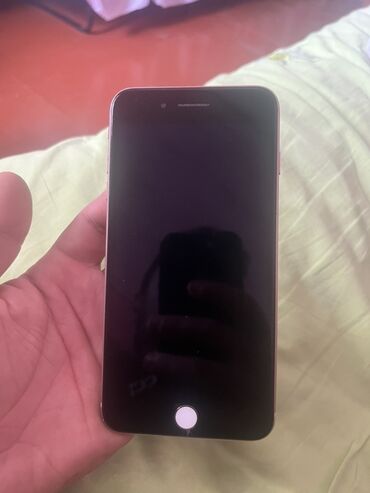 ayfon 5 ucuz: IPhone 8 Plus, Rose Gold, Qırıq