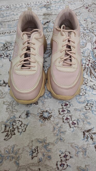 детские кроссовки nike air: Məhsul təsviri: - Açıq pudra/şaftalı tonlarında qadın idman