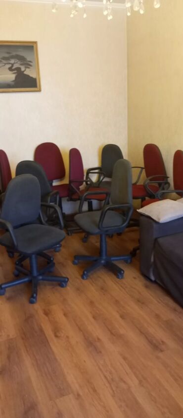 мебель стулья: Отургучтар Офистик, Каптоосу менен, Колдонулган