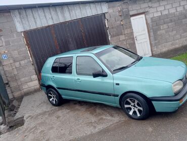 бишкек авто салон: Volkswagen Golf: 1993 г., 1.6 л, Механика, Бензин, Хетчбек