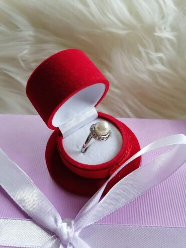 Prstenje: Cena 1200din — 16