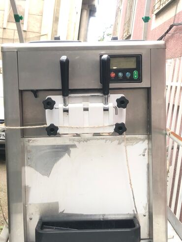 Другое оборудование для бизнеса: Аппарат для мороженого. Производство Россия. Фризер для мягкого