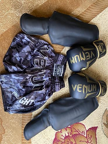 tikis aparati: Venum boks dəsti – əlcəklər və qamışaqlar (leg/shin guards) - Brend — 1