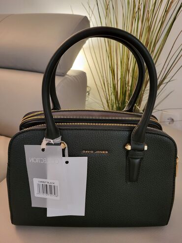 dejvid džonson torbe: Elegant purse, David Jones, Material: Faux leather