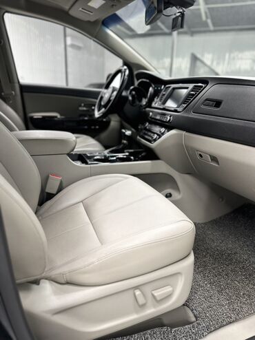 Kia: Kia Carnival: 2018 г., 2.2 л, Автомат, Дизель, Минивэн — 13