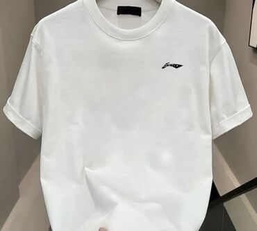 рубашка белая мужская: Мужская футболка, L (EU 40), Li-Ning, Новый, цвет - Белый, Бесплатная доставка