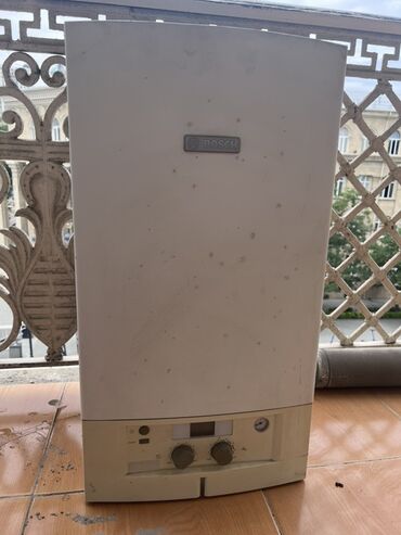 Radiatorlar: Kombi Bosch 24 kVt