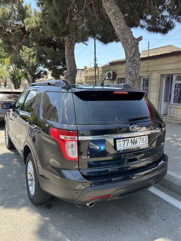 Ford: Ford Explorer: 3.5 l | 2015 il 180000 km Ofrouder/SUV — 2