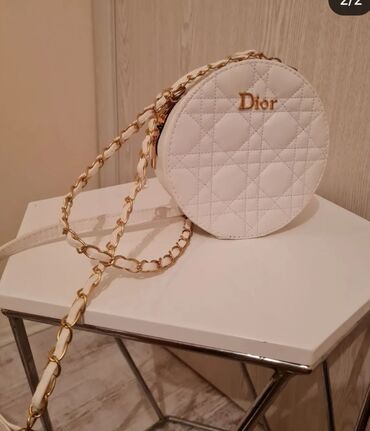 carpisa torbe: Shoulder bag, Christian Dior, Material: Faux leather