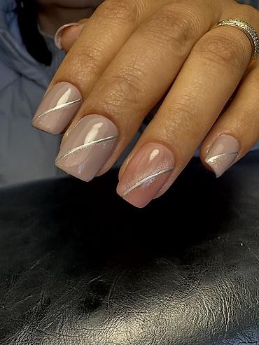 Маникюр: Наращивание ногтей, Маникюр, С выездом на дом — 15