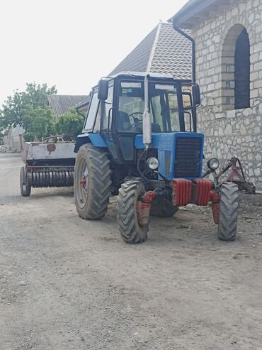 1221 traktor: Traktor motor 8.1 l, İşlənmiş