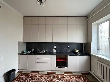 Продажа коттеджей и домов: Продаётся дом 	•	Площадь: ~220 м² 	•	Участок: 5 соток 	•	2 этажа — 12