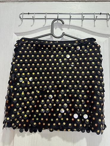 Sets: Komplet sa šljokicama (Jakna/Top + Suknja) - NOVO SA ETIKETOM Opis: Na — 1