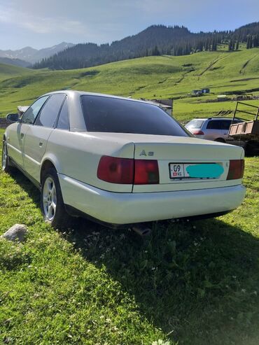 аварийные ауди: Audi A6: 1994 г., 2 л, Механика, Бензин, Седан