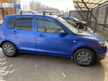 киа 3: Mazda Demio: 2002 г., 1.3 л, Автомат, Бензин, Седан