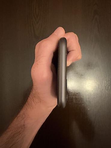 gence iphone: IPhone 11, 64 GB, Qara, Face ID — 3