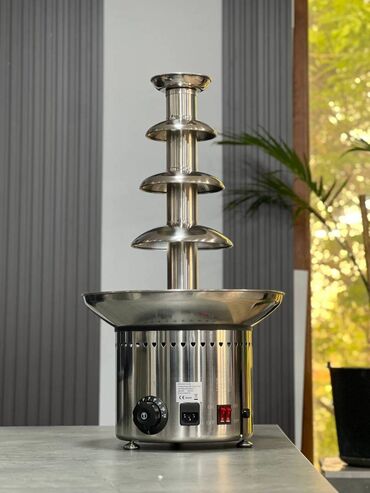 оборудования для кафе: В наличии имеется шоколадный фонтан для коммерческого пользования