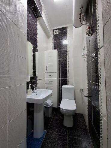 Посуточная аренда квартир: 2 комнаты, Постельное белье, Кондиционер, Парковка — 11