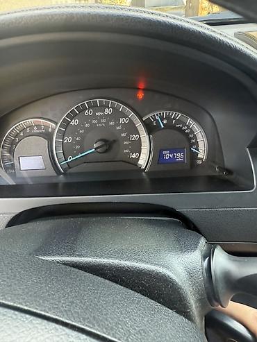 Продажа авто: Toyota Camry: 2013 г., Автомат, Бензин, Седан — 3