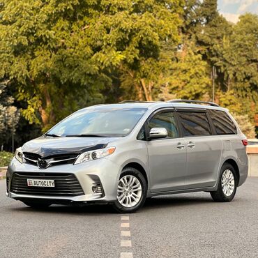 Toyota: Toyota Sienna: 2016 г., 3.5 л, Автомат, Бензин, Универсал