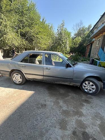 мерс 124 молдинг: Mercedes-Benz W124: 1989 г., 2.3 л, Механика, Газ, Седан — 1