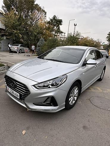 bmw 720: Hyundai Sonata: 2018 г., 2 л, Автомат, Газ, Седан — 3