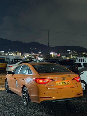 Hyundai: Hyundai Sonata: 2019 г., 2 л, Автомат, Газ, Седан at lalafo.kg — 7 Hyundai: Hyundai Sonata: 2019 г., 2 л, Автомат, Газ, Седан — 7