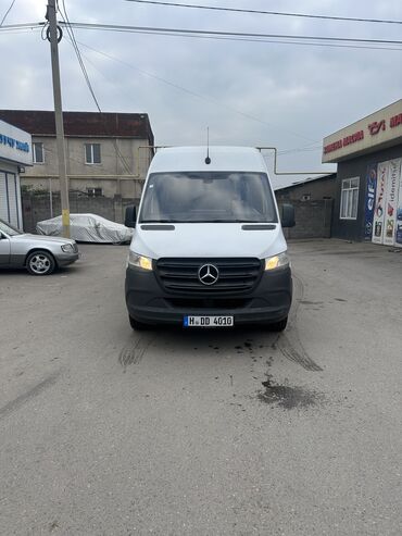 решетка радиатора мерседес бенц 202: Автобус, Mercedes-Benz, 2022 г., 2.2 л, 16-21 орун