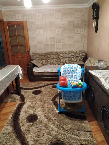 Uzunmüddətli kirayə mənzillər: Neftçilər metrosuna yaxın Baksel arenaya yaxin 5 mertebeli binanın — 6