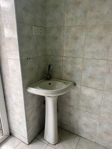 Digər kommersiya daşınmaz əmlakı: Qaraçuxurda 146 nömrəli məktəbə yaxın ərazidə yerləşən ümumi sahəsi -da lalafo.az — 6 Digər kommersiya daşınmaz əmlakı: Qaraçuxurda 146 nömrəli məktəbə yaxın ərazidə yerləşən ümumi sahəsi — 6