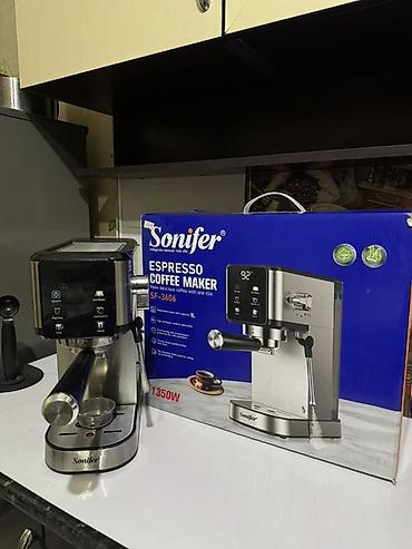 Кофеварка рожковая Sonifer SF-3606 (Espresso Coffee Maker) Почти