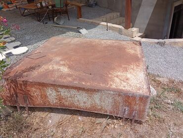 bak su çəni: Vanna Palciq qarisdirmaga Beton ucun